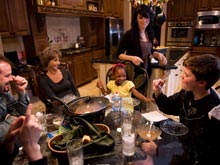 Семейные обеды и ужины улучшают качество жизни детей-астматиков 