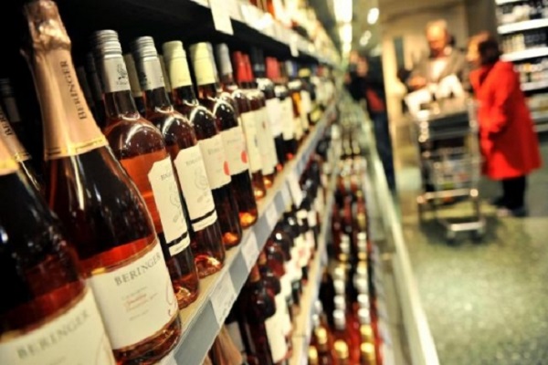 Компания Русьимпорт: «В продажу может поступить нелегальный алкоголь. Будьте осторожны, чтобы не потерять лицензию.» 
