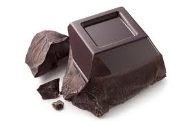 Черный шоколад улучшает настроение, но не IQ