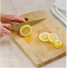 режем лимон