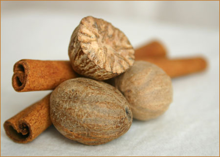 nutmeg-and-cinnamon-small.jpg