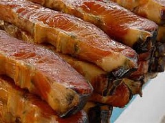 Севрюга в томате с грибами