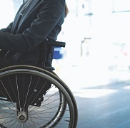 Дискриминация инвалидов грозит банкротством