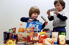 Влияние рекламы еды на детей с лишним весом