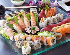 Чем полезны и вредны суши?