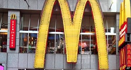 McDonald's и корпоративы – волна нецелевых трат в школах США