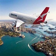 Червячки в обедах австралийской авиалинии 
