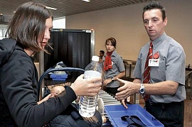 Вода и прочие жидкости в самолете