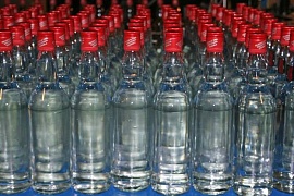 В Петербурге закрыли шесть цехов по производству контрафактного спиртного