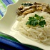 Бефстроганов из печени с рисовой лапшой