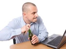 Спиртное, марихуана и Facebook – взаимная зависимость
