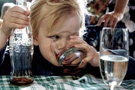 Соленая пища и сладкие напитки в рационе детей