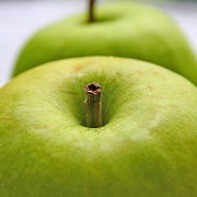 Ярмарка кислых яблок и чемпионат гримас в Великобритании