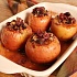 Яблоки, запеченные с орехами и изюмом