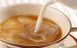 Чай с молоком бесполезен для здоровья