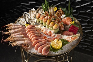 SELECT: Омакасе от шефа в ресторане Bluefin