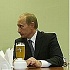 Что пьют наши политики: Путин любит пиво, депутаты – виски