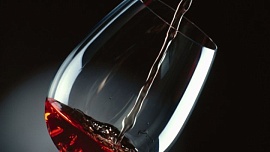 Препарат из красного вина продлит жизнь до 150 лет