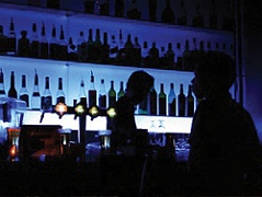 Трезвые московские ночи позовут в бары