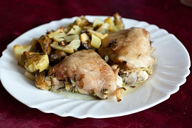 Курица запеченная в духовке с брюссельской капустой