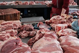 Польский мясокомбинат обвиняют в поставках тухлого мяса
