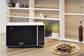 Hotpoint выпустил новую линейку микроволновых печей COOK 20