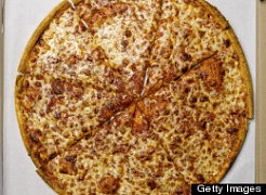 Крупнейшая доставка пиццы занесена в Книгу рекордов Гиннеса