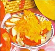 Десерт из тыквы, персиков и яблок