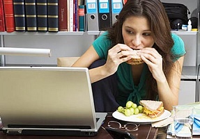 Как полезно пообедать в офисе