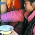 Редкое пищевое расстройство у китайской девочки заставляет ее есть без остановки