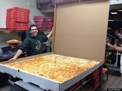 Самая большая в мире коробка для пиццы