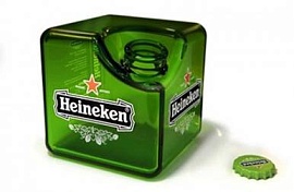 Квадратная бутылка пива Heineken