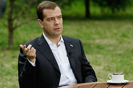 Медведев: На саммите ЕС ели помидоры, откуда – неизвестно