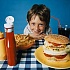 Дети едят «рекламные» продукты